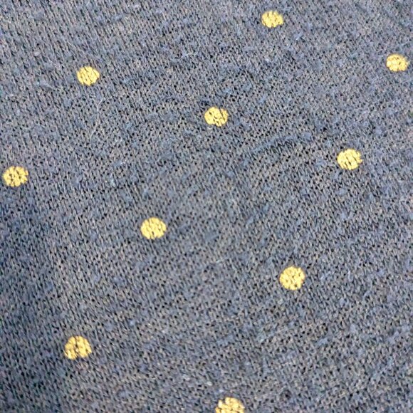 🛍️ BUNDLE ONLY • Old Navy blue & gold polka dot top size Medium (8) - Picture 7 of 9